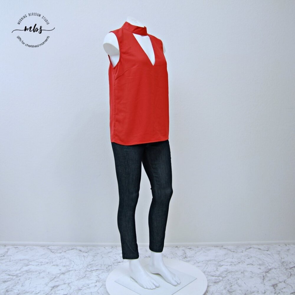 Nude V Neck Sleeveless‎ Top Blood Orange Women M